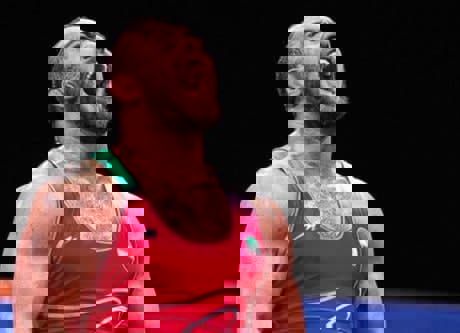 غرش زارع ؛جانشین قهرمان المپیک به توپ بسته شد!