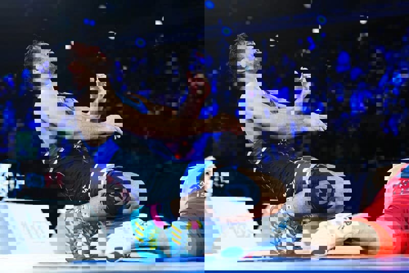 1650768