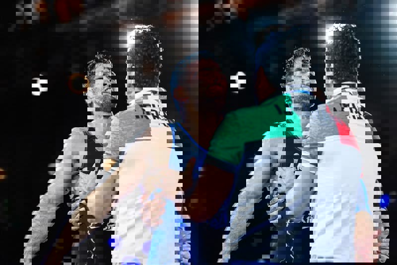 1650771