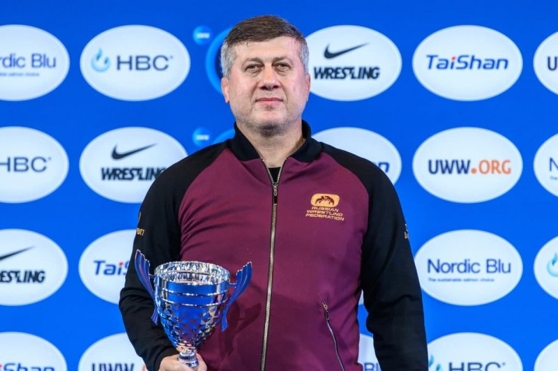 روسیه تاجگذاری کرد، ایران میلیمتری سوم شد