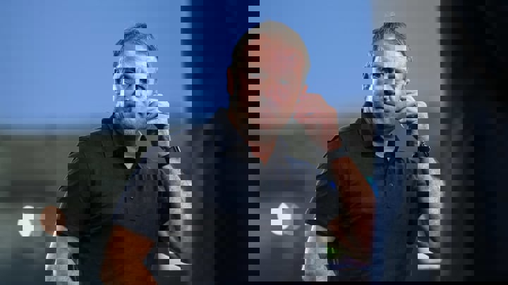 فلیک: باید رومانی را تحت فشار قرار دهیم