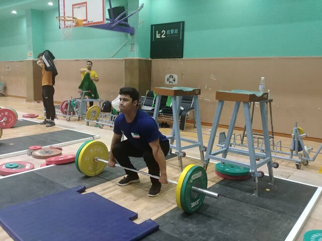 اردوی وزنهبرداری بدون مدال آوران المپیکی