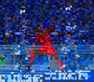 آیا نتیجه پرسپولیس- الهلال بیرون از میدان تعیین شده بود؟