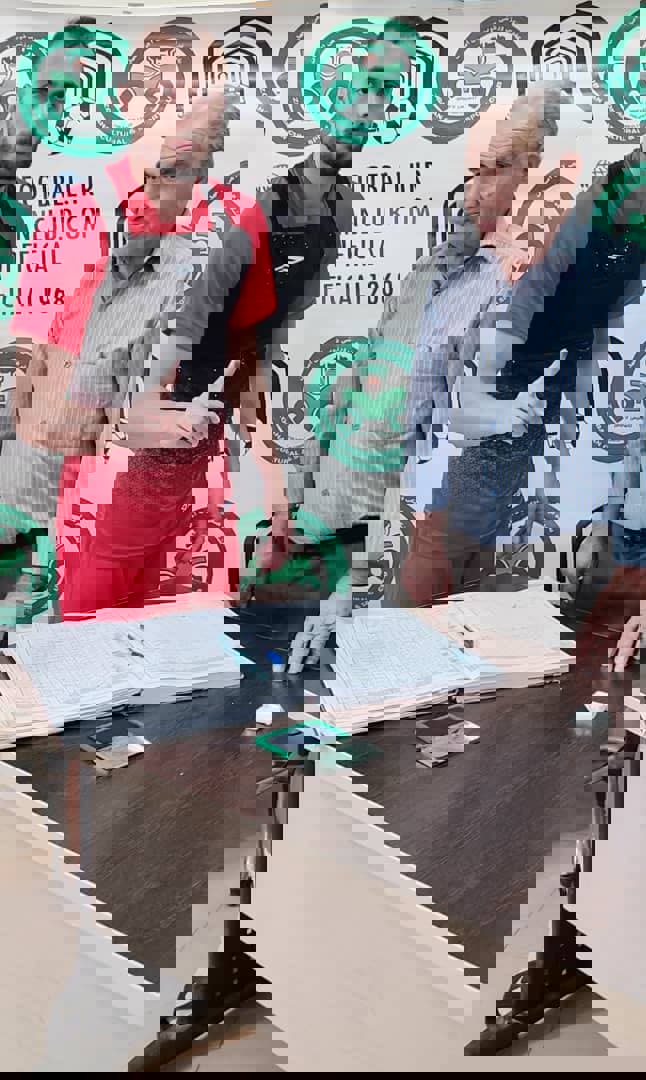 1655431