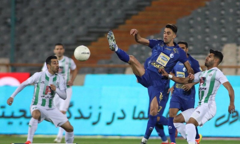 ذوب آهن و استقلال فعلا درخواست ندادند