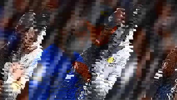 1656354