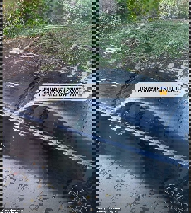 1656595
