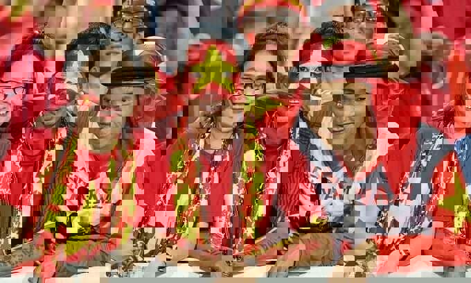 ویتنام هم در استادیومها را باز کرد