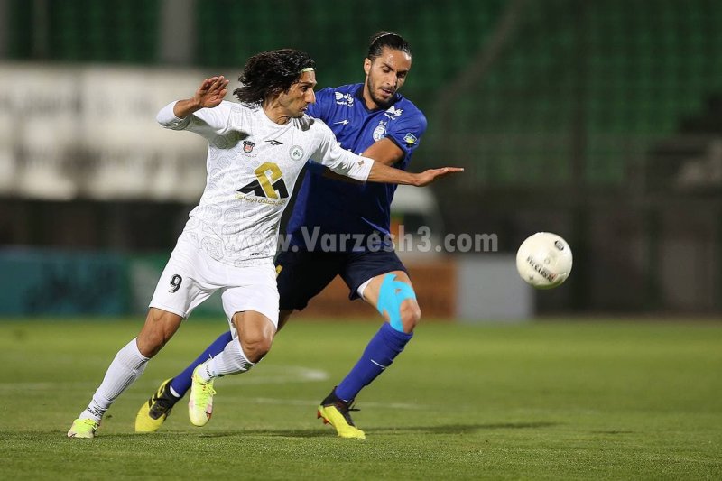 دکتر استقلال و نجات تیم در لحظه سکته (عکس)