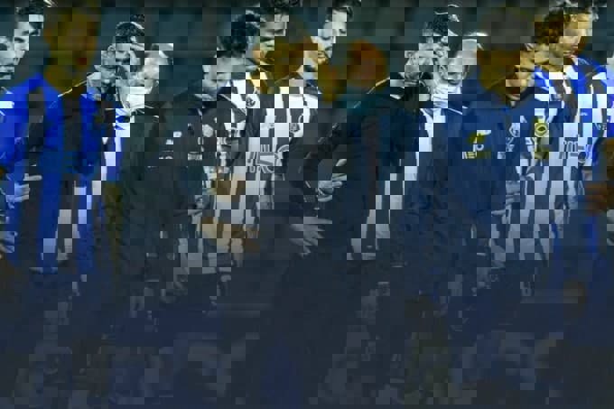 1658308