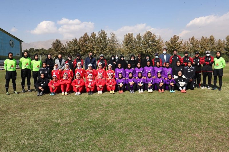 ایران - چین سه بهمن در هندوستان