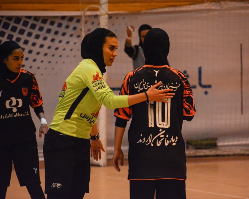 گلاره ناظمی و یک قضاوت عالی دیگر (عکس)