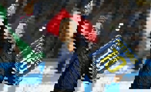 لائوتارو لایق پیراهن شماره 10 اینتر است