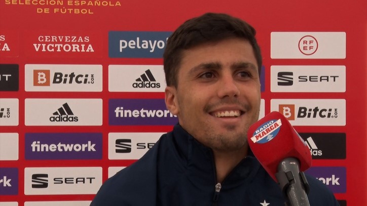 اسپانیا وظیفه ندارد حتما به جام جهانی برود!