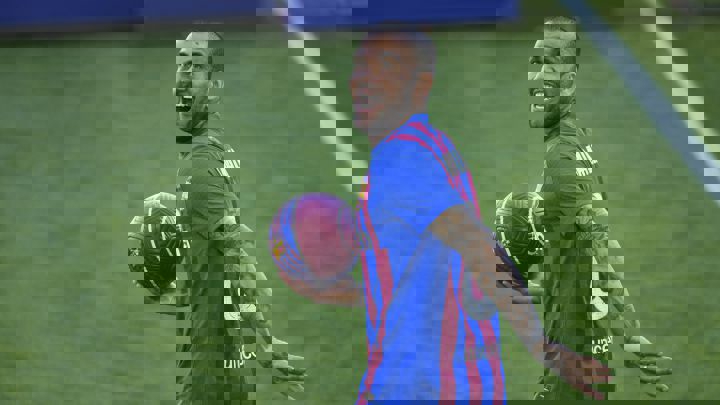 افشای جزئیاتی عجیب از قرارداد آلوز با بارسلونا