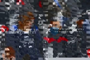 ساکت دو مسابقه دیگر دور از نیمکت نساجی