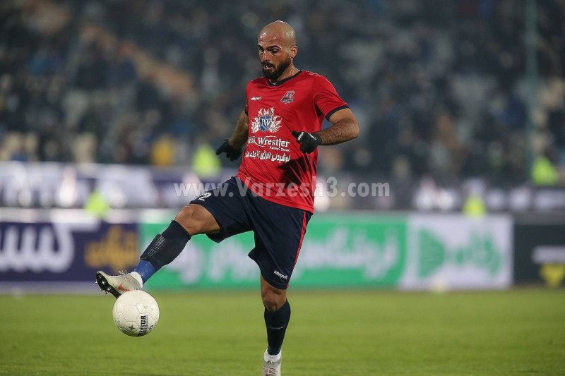 فجر سپاسی و خرید یک مهره اسمی برای صعود