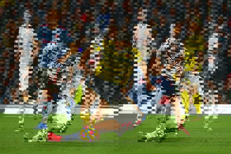 1666310