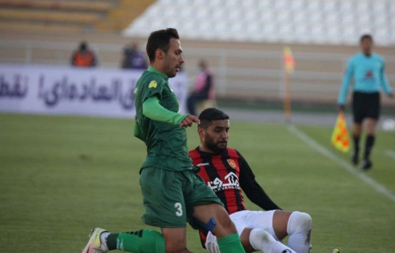 نورمحمدی: تلاش در زمین فوتبال بینتیجه است