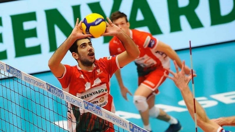 دورهمی ستار‌ه‌های ایرانی در نیمه‌نهایی لیگ رومانی