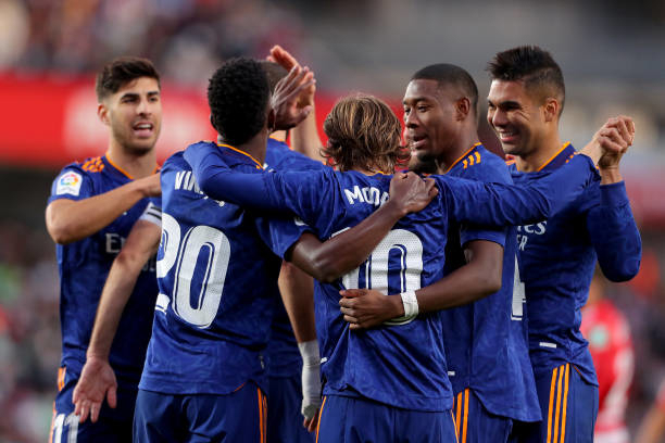 گرانادا  ۱-۴ رئال؛ نمایشی در حد مدعیشمارهیک قهرمانی