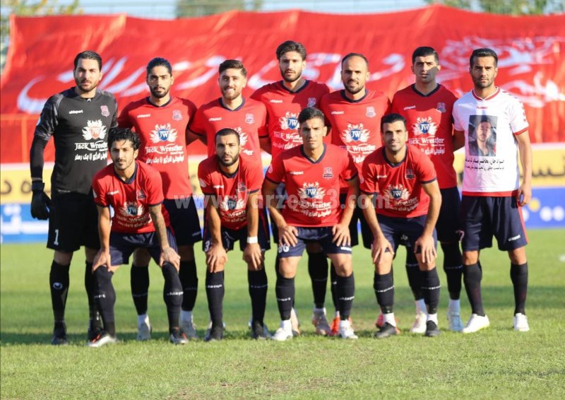 تاکید نساجی؛ اجازه بدهید در مشهد بازی کنیم