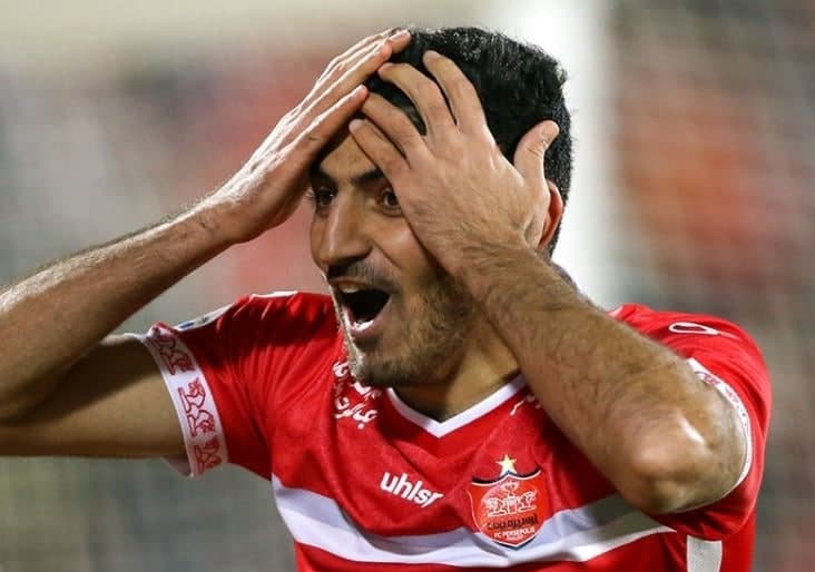 کارشناسی: داور بازی پرسپولیس- نفت محکوم شد!