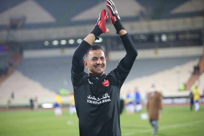 تولد دوباره حامد لک با پیراهن پرسپولیس (عکس)