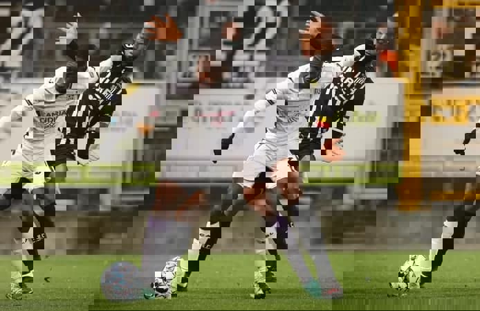 1668601