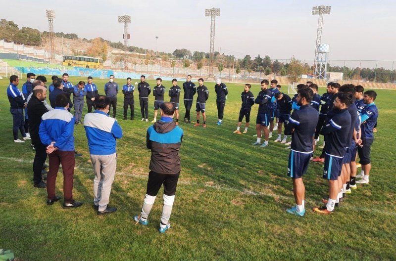 پیکان و گل گهر از شبکه شما پخش می شود