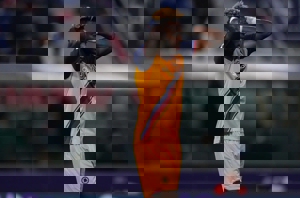 واکنش ستاره رم به کارت زرد: شرم‌آور است