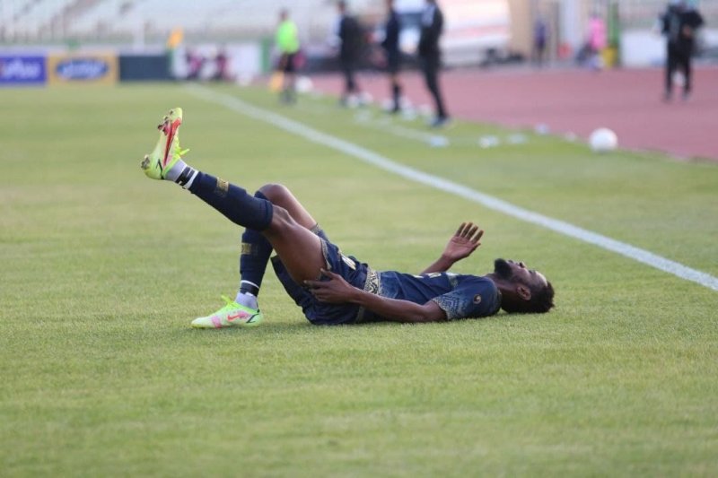 مصدومیت اریک بایناما؛ نگرانی اصلی قلعهنویی