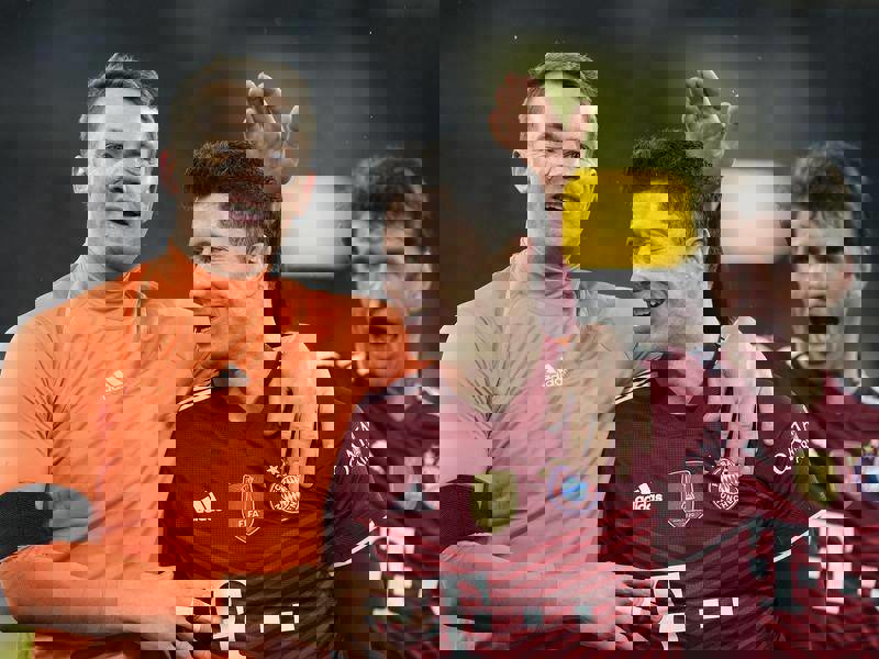 1671032