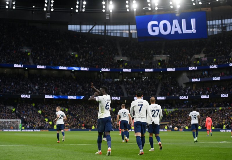 تعویق دیدار برایتون- تاتنهام به دلیل کرونا