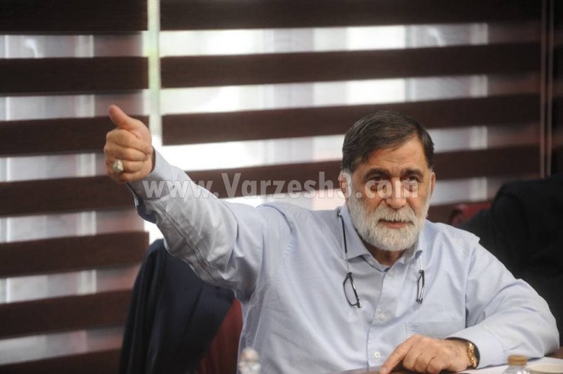 آجورلو، تصمیم‌گیر نهایی درباره بابک مرادی