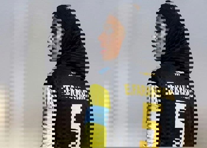 1672021