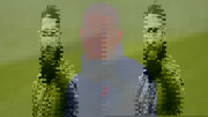اعتراض به پوچتینو، چرا به راموس بازی دادی؟
