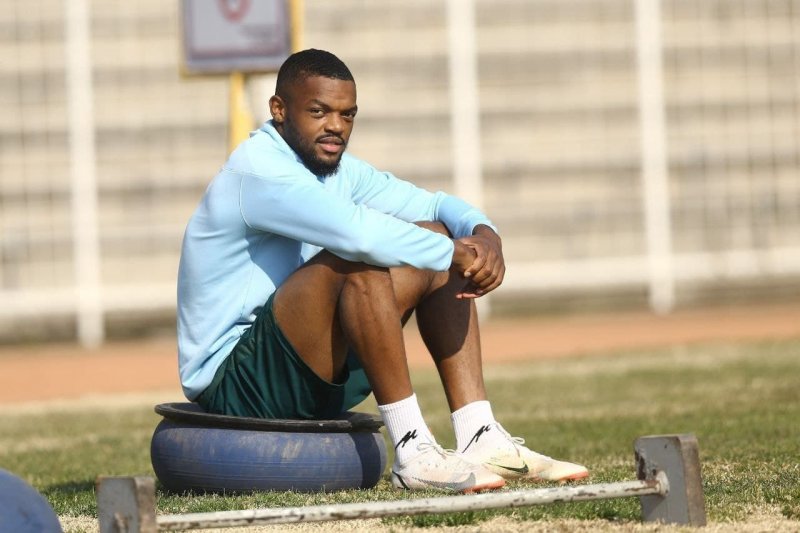 یامگا به بازی فردا استقلال-فولاد میرسد