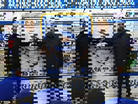 تصمیم عجیب نوری؛ مربی ایرانی در راه رهاگل (عکس)