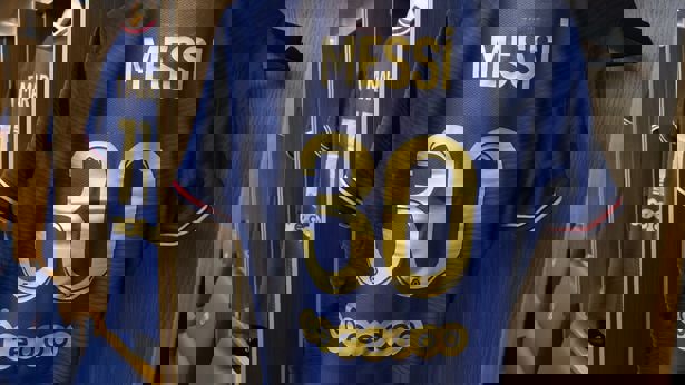1673513