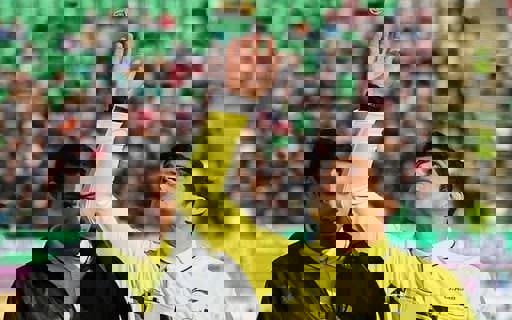 تغییر عجیب و ناگهانی داور دیدار پیکان- تراکتور!