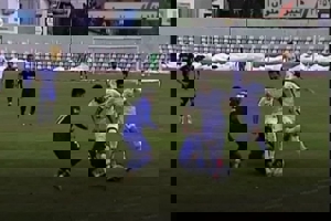 لیگ یک/ تمدید صدرنشینی انزلیچی‌ها با استرس