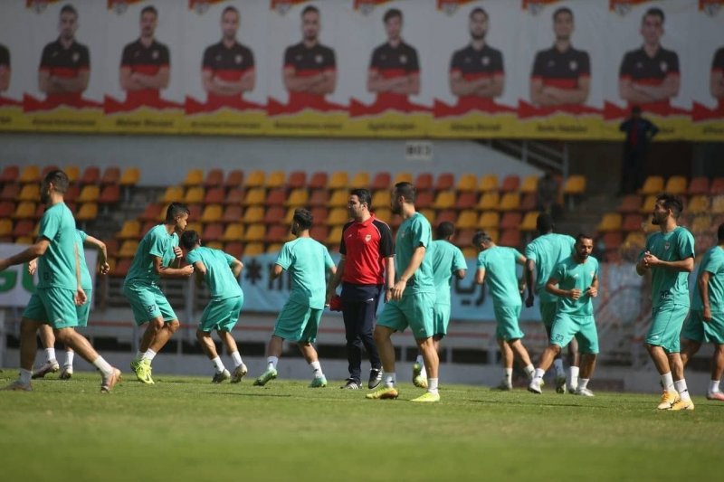 نکونام به شاگردان: برد را فراموش کنید