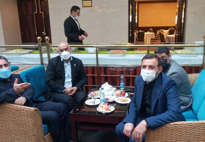 جلسه صدری با عزیزیخادم در فدراسیون