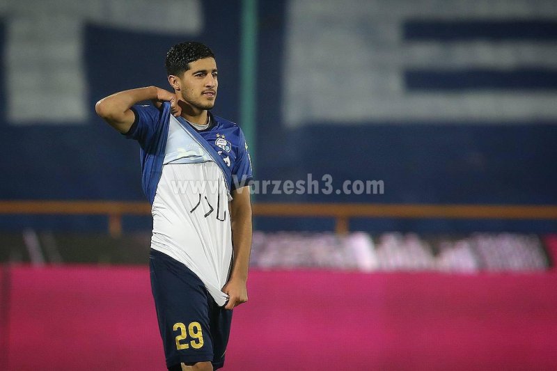 پدیده جوان استقلال، بهترین بازیکن دوئل با نود (عکس)