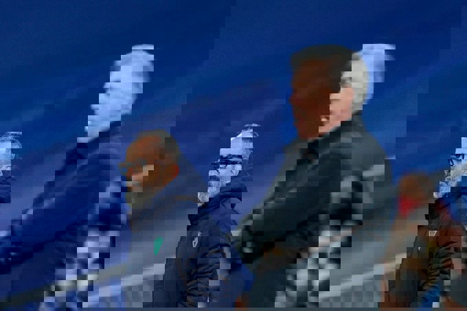 1675910