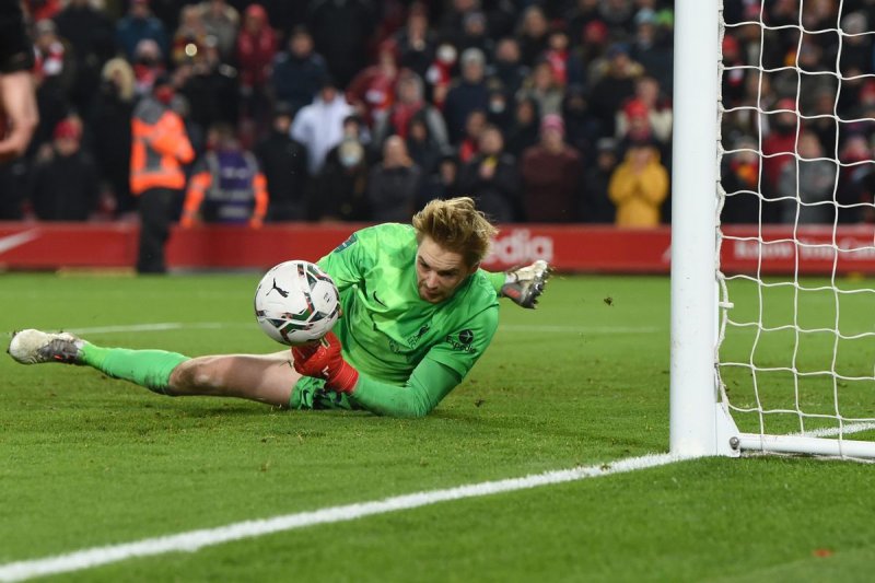 کِلِهر ناجی لیورپول پس از یک نیمه فاجعهبار (عکس)