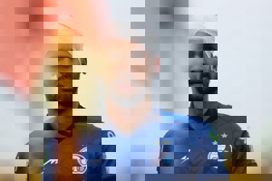 ستاره استقلال در مشهد؛ مردی با سر شکسته