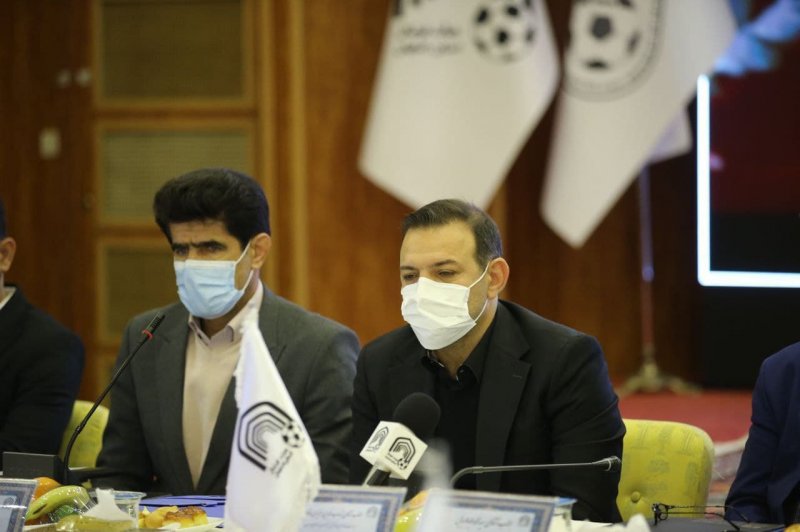 خبر خوش عزیزی خادم به هیئتهای فوتبال ایران