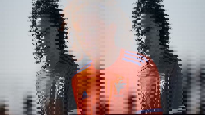 بارسلونا و شکست رئال در جذب مهاجم فرانکفورت